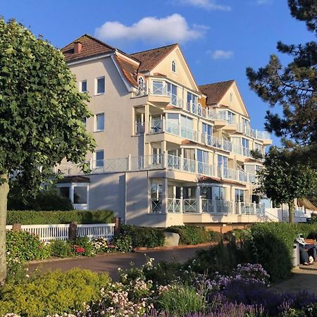 Strandhotel 1 Laboe Exterior foto